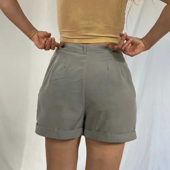 {SOLD} Lightly preloved gray American Apparel high rise shorts - Picture 3 of 7